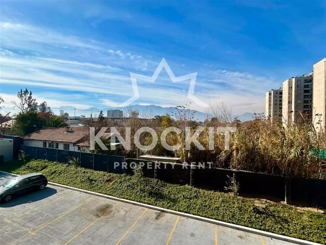 Arriendo Depto con Balcón y Estacionamiento 1D1B La Cisterna