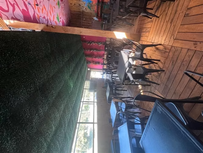 DERECHO LLAVES RESTOBAR CON TERRAZA CON ALCOHOLES. TOBALABA