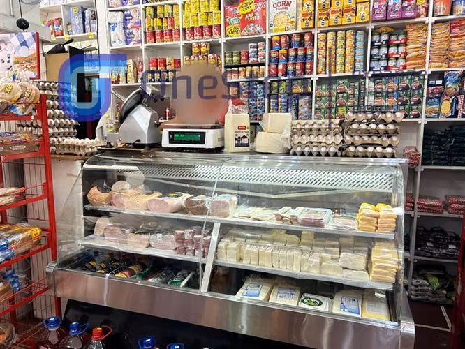 DERECHO LLAVES MINIMARKET. SECTOR CANDENTE. SANTIAGO CENTRO.