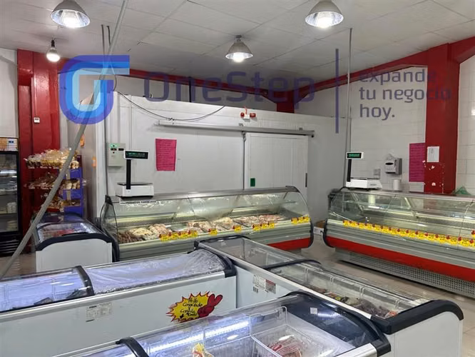 DERECHO LLAVES MINIMARKET GIGANTE Y PODEROSO. ¡ALTAS VENTAS!