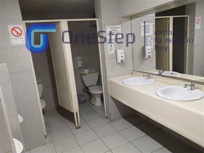 ARRIENDO IMPRESIONANTE LOCAL COMERCIAL. AV. CONCURRIDA. STGO