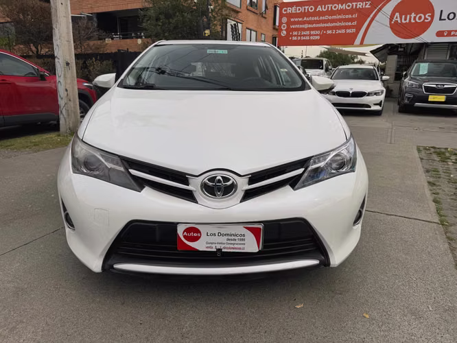 TOYOTA AURIS LEI 1.6 AUTOMATICO FULL AIRE 8 AIRBAG TV CAMARA VER EN LAS CONDEs 2014