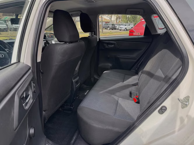 TOYOTA AURIS SPORT LEI 1.6 AUTOMATICO FULL AIRE 8 AIRBAG TV CAMARA VER EN LAS CONDEs 2014