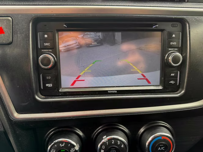 TOYOTA AURIS SPORT LEI 1.6 AUTOMATICO FULL AIRE 8 AIRBAG TV CAMARA VER EN LAS CONDEs 2014