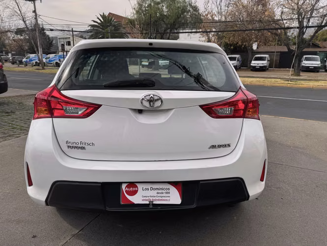 TOYOTA AURIS SPORT LEI 1.6 AUTOMATICO FULL AIRE 8 AIRBAG TV CAMARA VER EN LAS CONDEs 2014