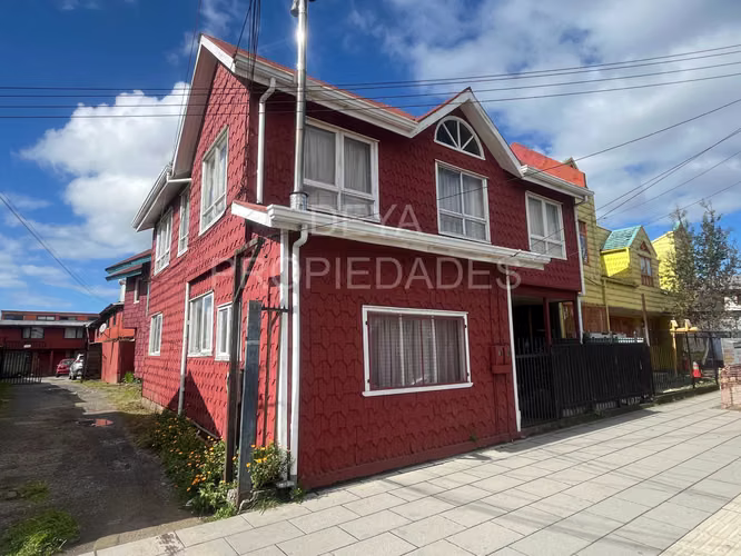 Casa en el centro de Castro - Isla de Chiloé (175640)