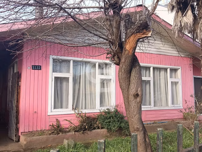 Casa céntrica con Inigualable Potencial Comercial - Imagen 2