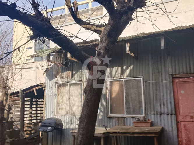 Casa céntrica con Inigualable Potencial Comercial - Imagen 11