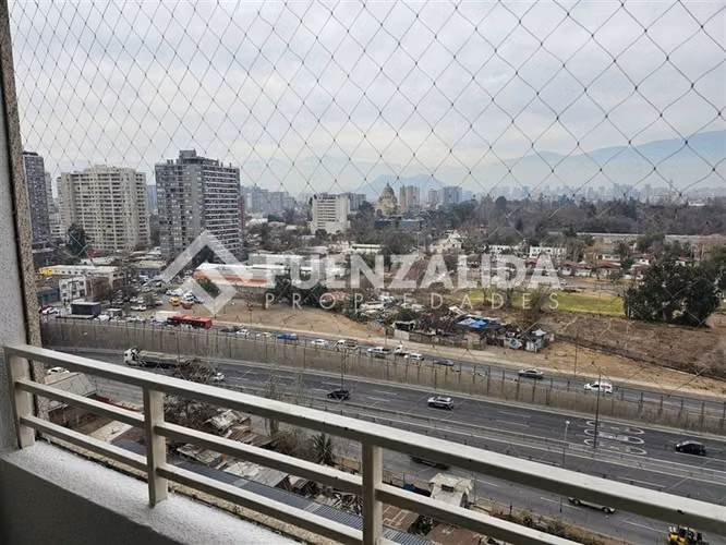 Departamento en arriendo de 2 dorm. en Quinta Normal