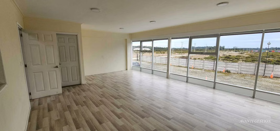ARRIENDO DE BODEGAS EN RUTA 5 KM. 1011 LA LAJA  (175641)