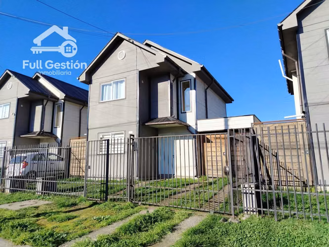 ARRIENDO - Casa 3 Dormitorios 2 Baños