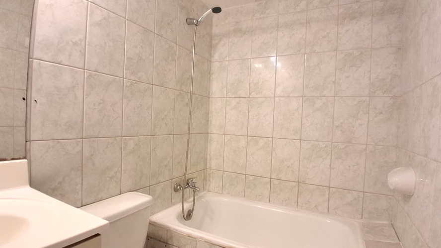 ¡Oportunidad! Arriendo Impecable Departamento 2D-2B, en Aldunate 1064, Santiago Centro/Metro Parque O'Higgins