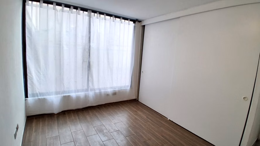 ¡Oportunidad! Arriendo Impecable Departamento 2D-2B, en Aldunate 1064, Santiago Centro/Metro Parque O'Higgins