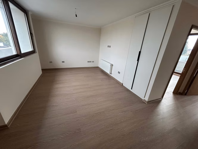 Moderna Vivienda en Entorno Natural (175646)
