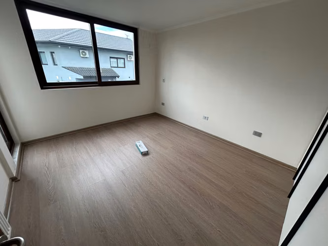 Moderna Vivienda en Entorno Natural (175646)