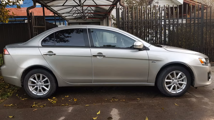 Mitsubishi(Leer) Lancer RS 1.6 año 2018