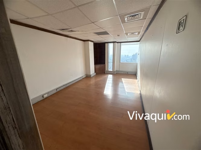 Liquido Oficina en venta en Santiago
