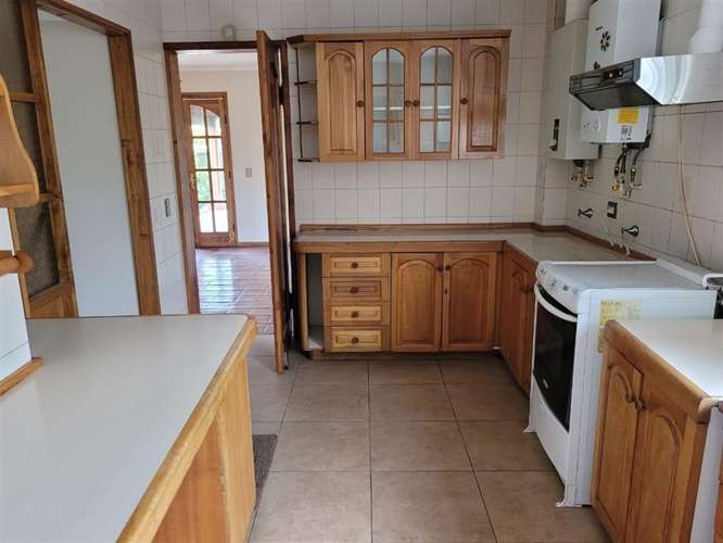 Casa en arriendo de 5 dorm. en Los Angeles - Imagen 4