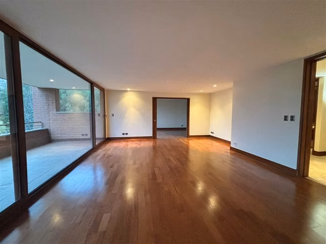 Departamento arriendo remodelado 4D/ 4B. Sn Carlos Apoquindo