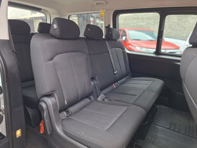 HYUNDAI STARIA US4 2022 9 PASAJEROS