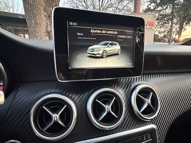 MERCEDES-BENZ A200 D DIESEL  2018