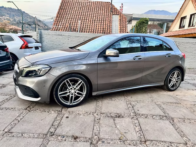 MERCEDES-BENZ A200 D DIESEL  2018