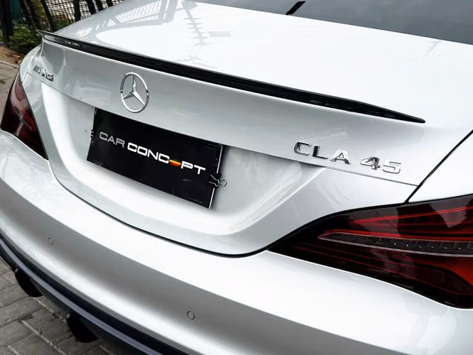 MERCEDES-BENZ CLA 45 AMG 4MATIC 2017