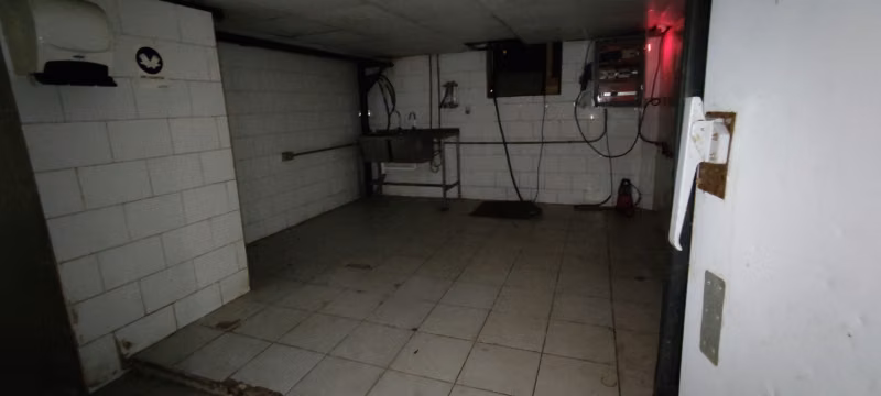 Casa con Local Comercia Pichipelluco