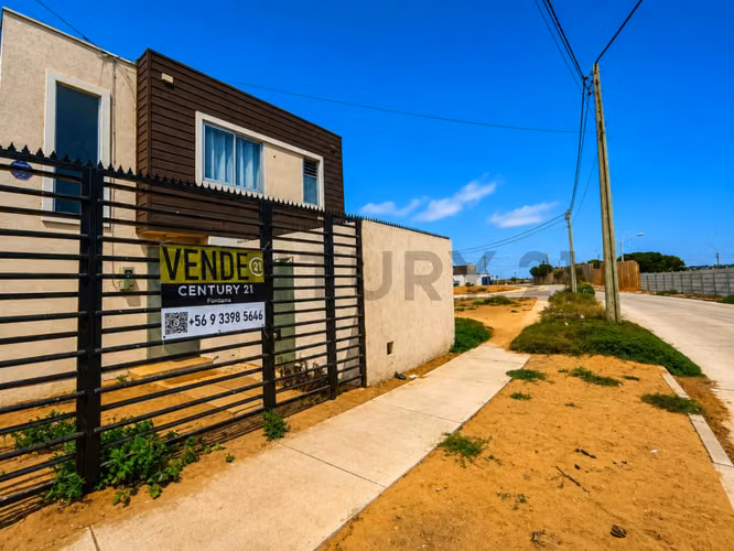 Vendo casa nueva sector Bosque San Carlos Coquimbo - Imagen 2