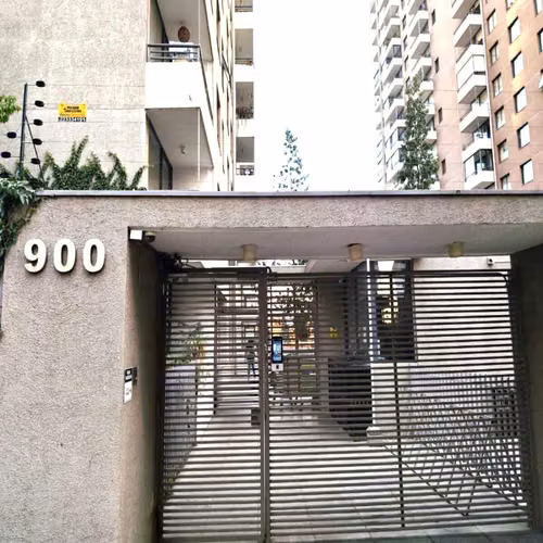 Departamento ALCALDE PEDRO ALARCON 900