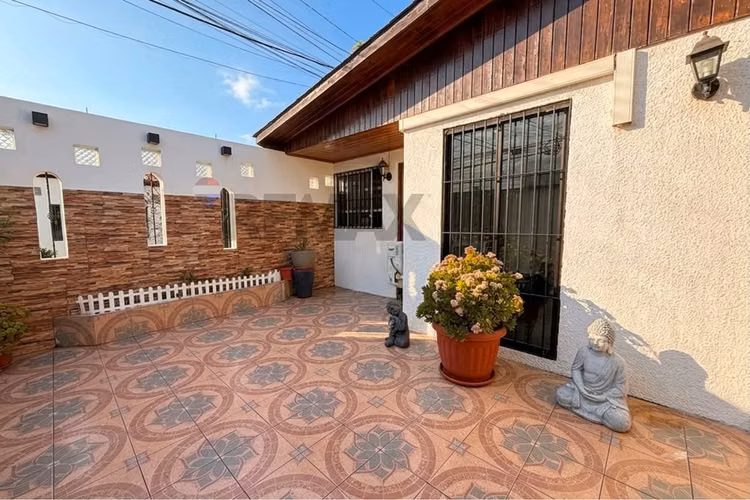 Hermosa casa en peñaflor, en excelente estado - Imagen 6