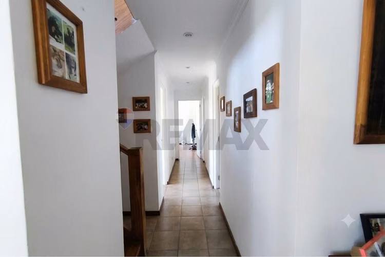Venta casa en parcela con piscina buin