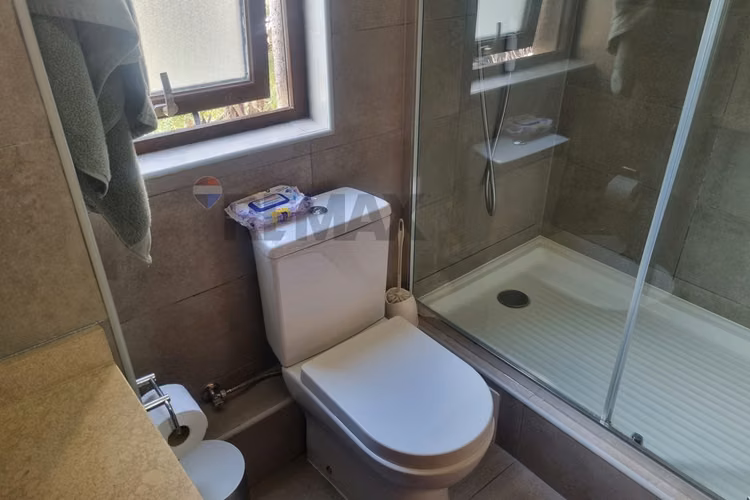 Como nuevo, 2 dorm. en suite. alianza francesa