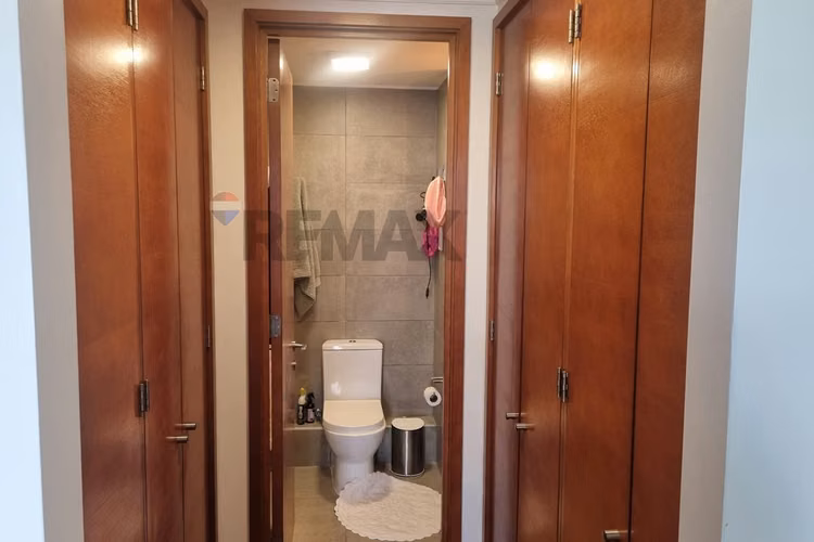 Como nuevo, 2 dorm. en suite. alianza francesa