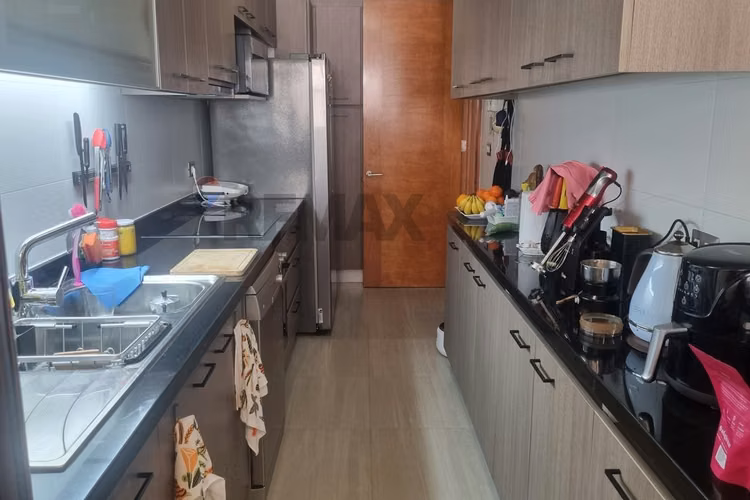 Como nuevo, 2 dorm. en suite. alianza francesa