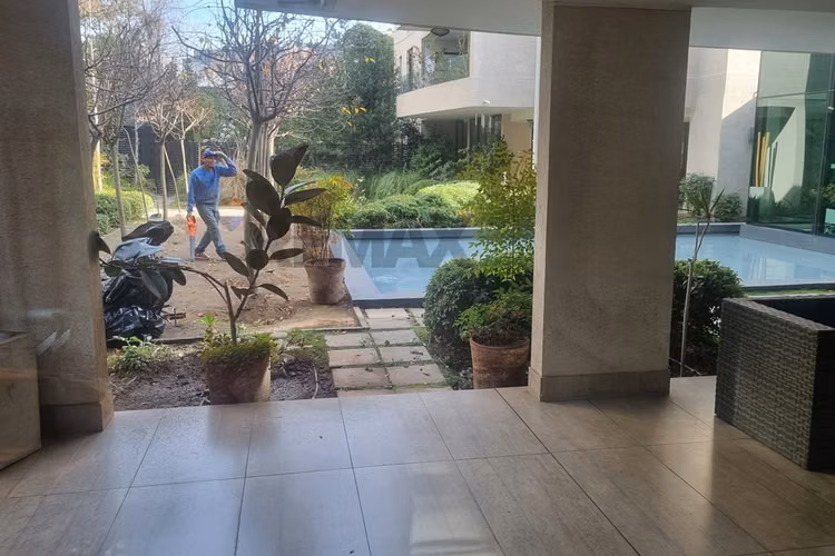 Como nuevo, 2 dorm. en suite. alianza francesa