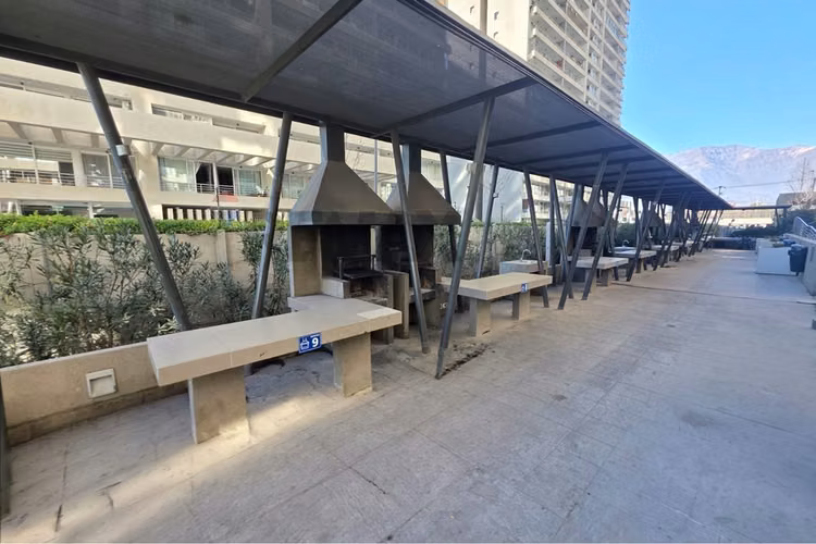 Depto 3d 2b en primer piso con gran patio privado