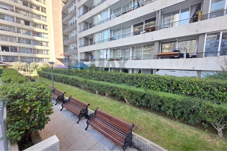 Depto 3d 2b en primer piso con gran patio privado