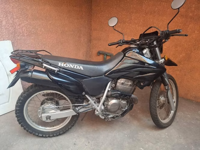 Moto Honda XR 250 Tornado