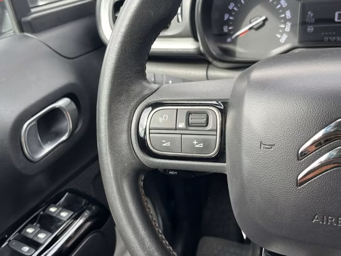 Citroen C-3 Bluehdi 100 S&s Feel Mt 2023 - Imagen 17