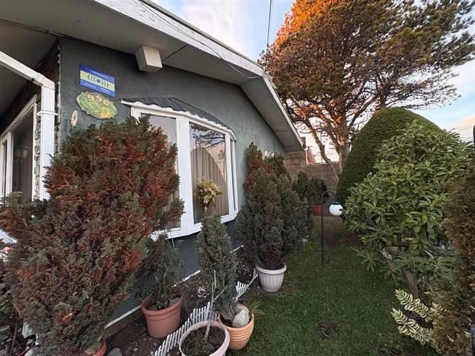 PROPIEDAD SECTOR NORTE CON 4D 2B, BARRIO RESIDENCIAL
