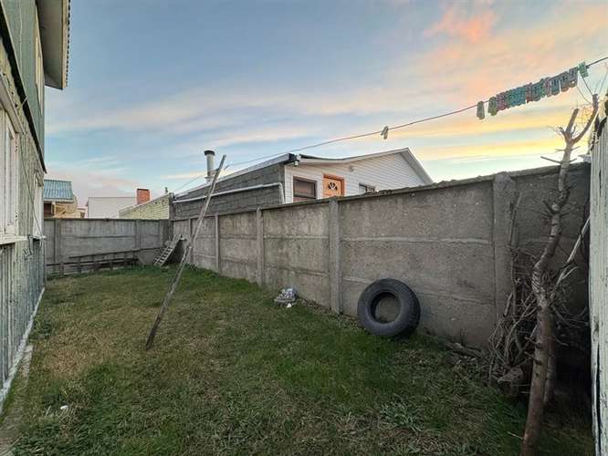 PROPIEDAD SECTOR NORTE CON 4D 2B, BARRIO RESIDENCIAL - Imagen 9