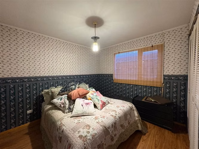 PROPIEDAD SECTOR NORTE CON 4D 2B, BARRIO RESIDENCIAL