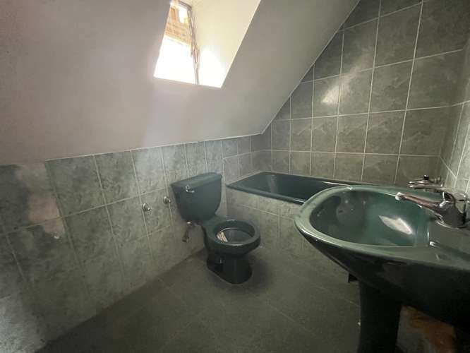 VENTA DE PARCELA EN ISLA DE MAIPO, CAMINO EL CASTILLO, 6D 3B 3E 1BODEGA. TERRENO 2000 MTS2 200 MTS2 CONTRUCCION