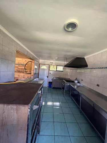 VENTA DE PARCELA EN ISLA DE MAIPO, SECTOR  CARAMPANGUE , 2D 2B 4E 1BODEGA. 5000 MTS2