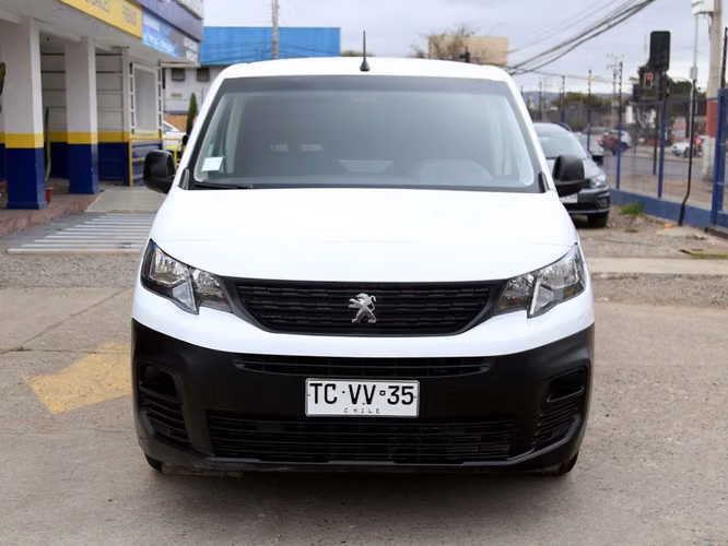 PEUGEOT PARTNER 2024