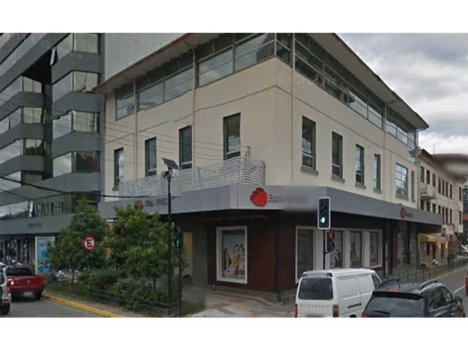 ¡EXCELENTE OPORTUNIDAD DE ARRIENDO! Oficinas Unidas en Pleno Centro Pto. Montt