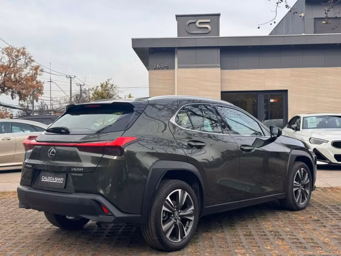 LEXUS UX 200 CVT 2.0 AUT 2021