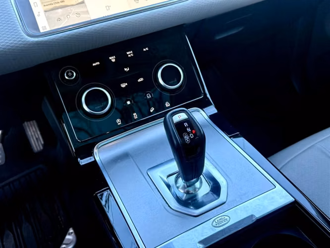 LAND ROVER RANGE ROVER EVOQUE 2.0 AT 4WD 2023
