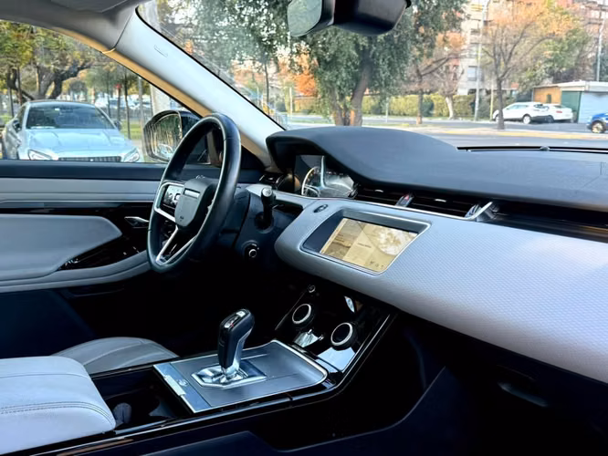 LAND ROVER RANGE ROVER EVOQUE 2.0 AT 4WD 2023